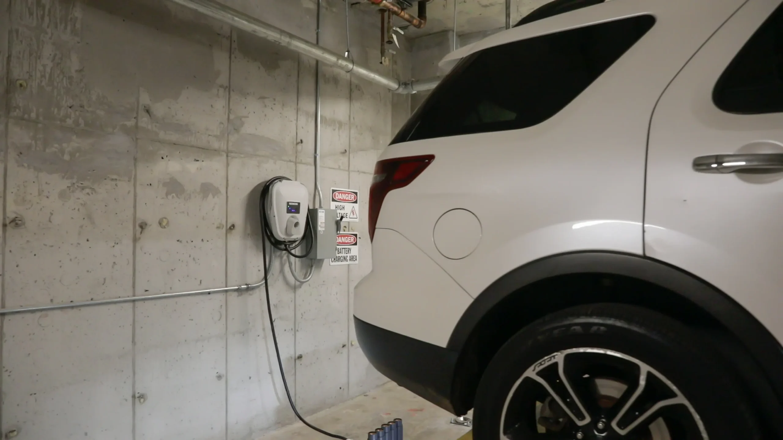 AGV EV Charging