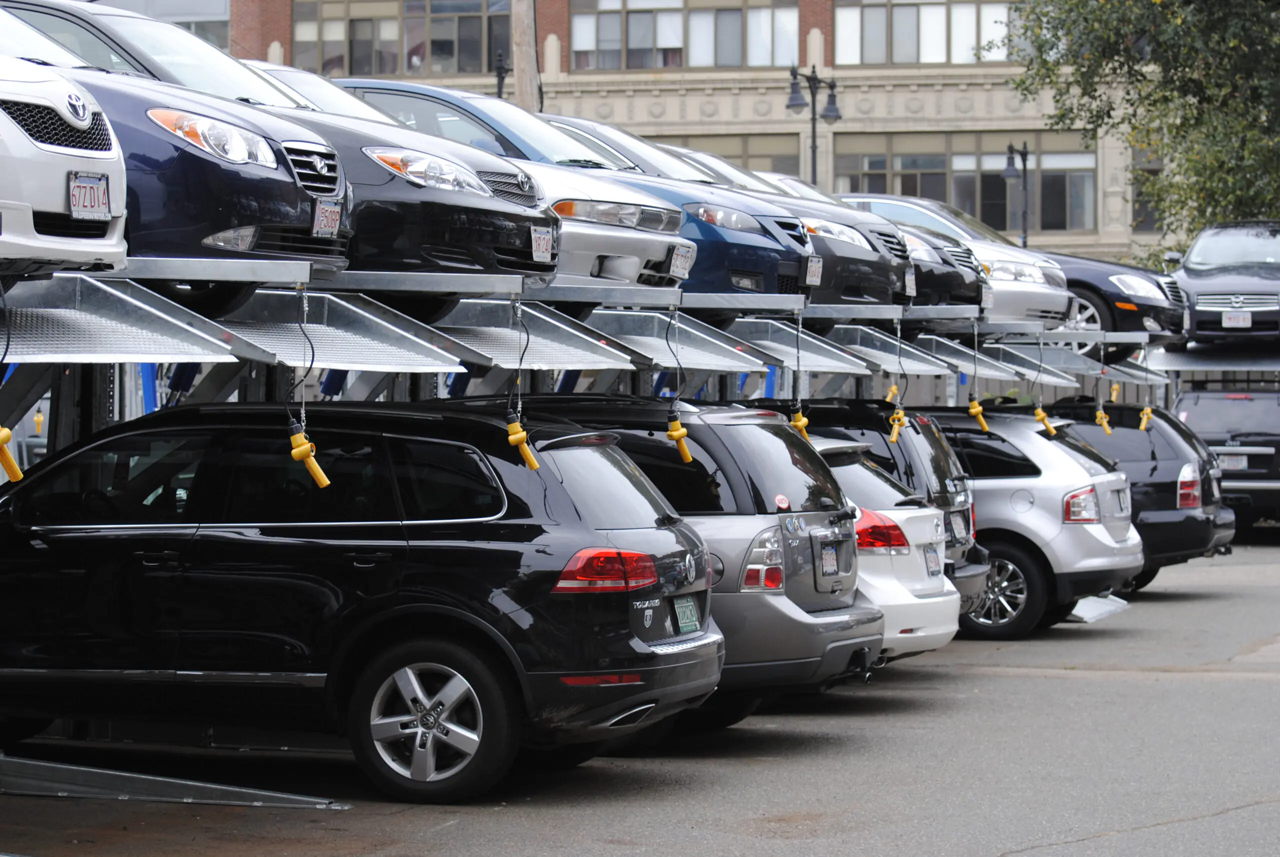 ParkPlus DP003 double stacker mechanical parking lift