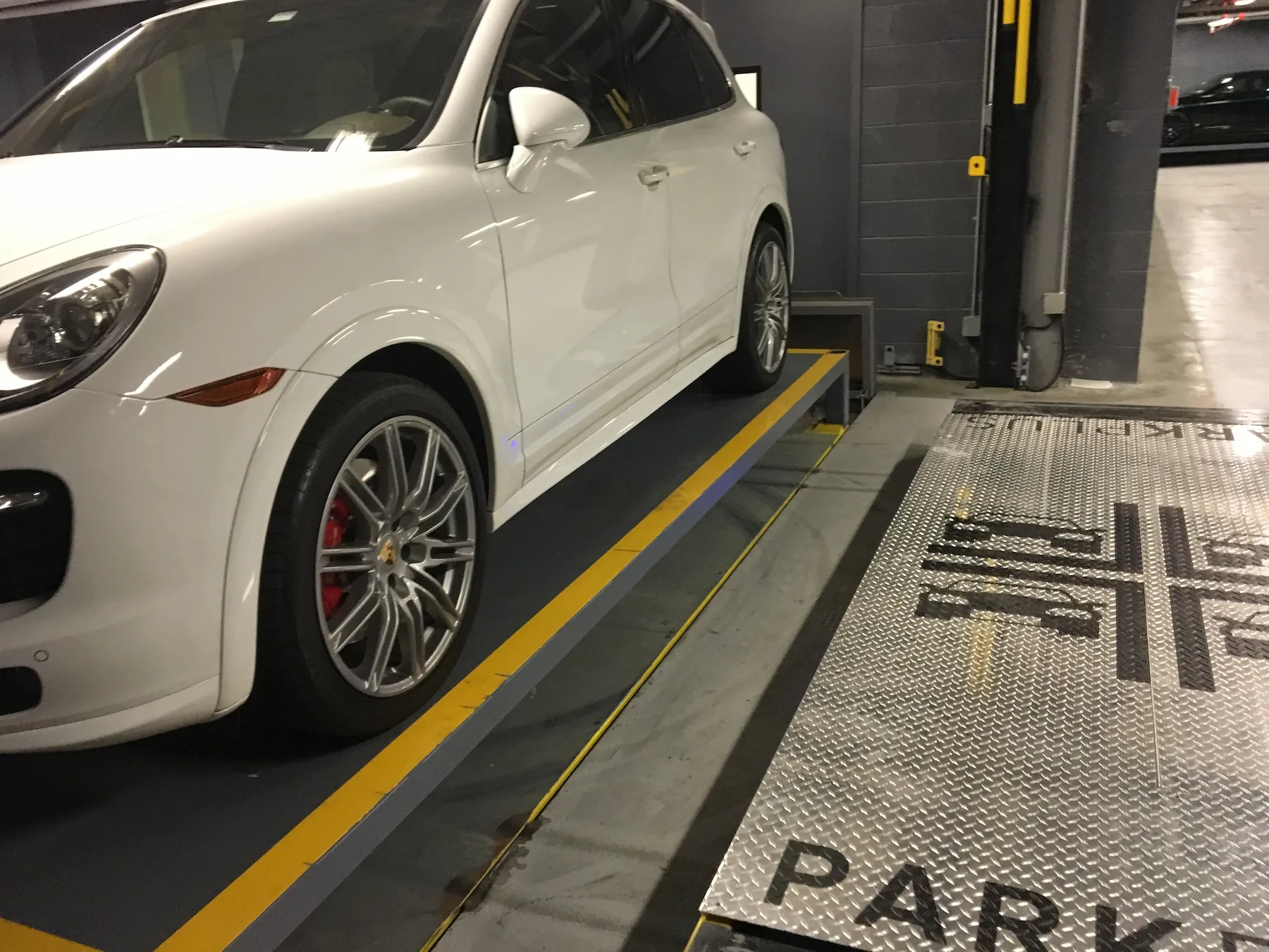 ParkPlus AGV system vehicle storage, Manhattan