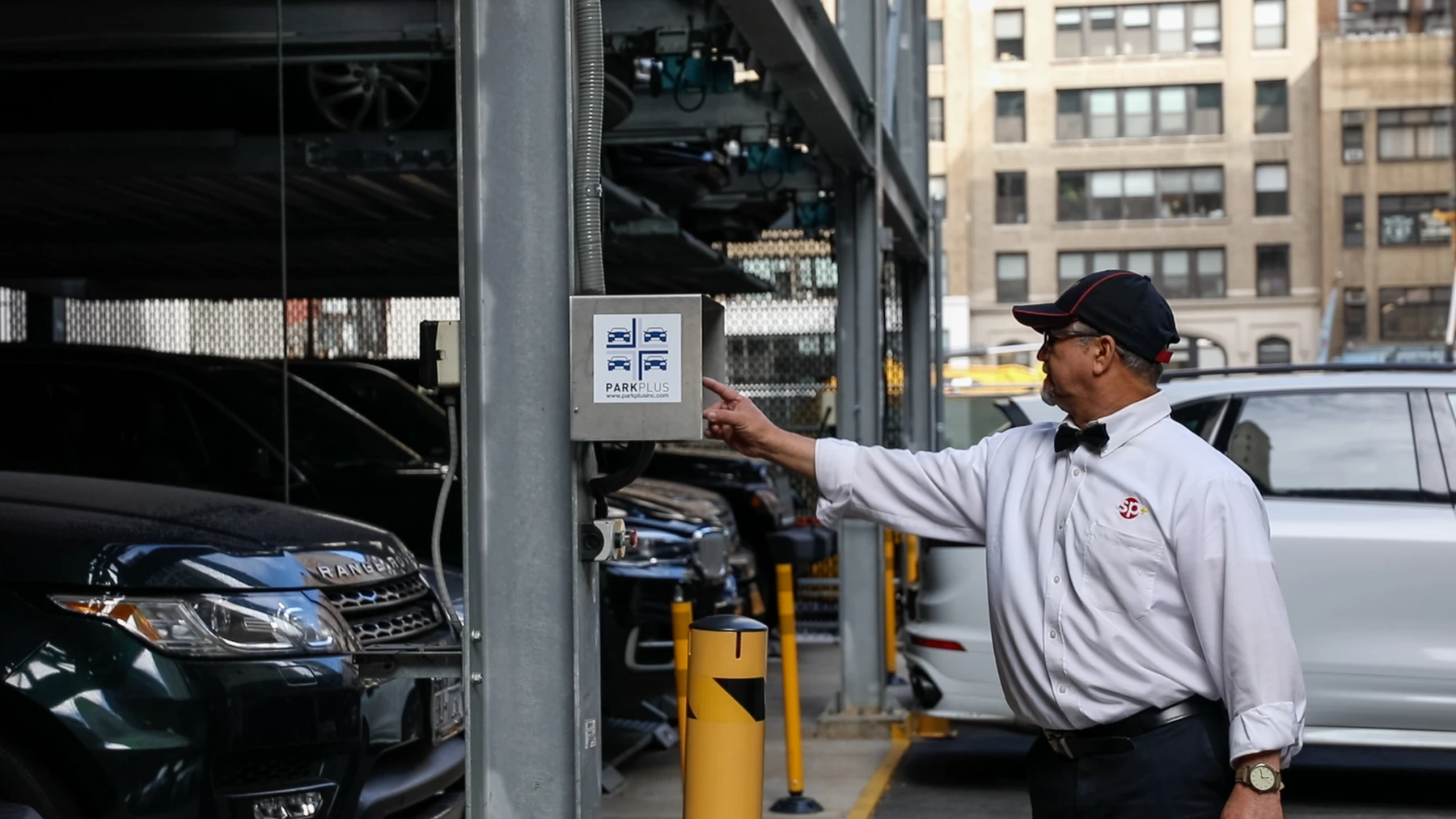 4-High Lift-Slide Puzzle Parking System at 11 W 28th St, Manhattan — module view