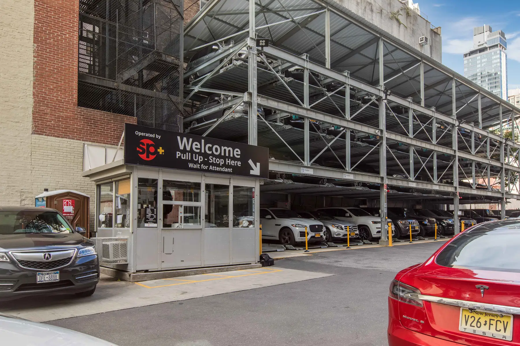 4-High Lift-Slide Puzzle Parking System at 11 W 28th St, Manhattan — system overview